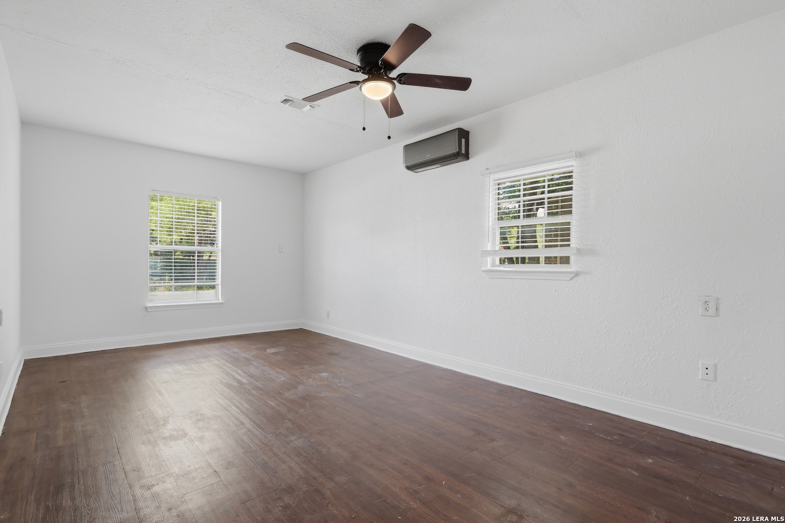 702 Crestfield Street San Antonio TX 78227