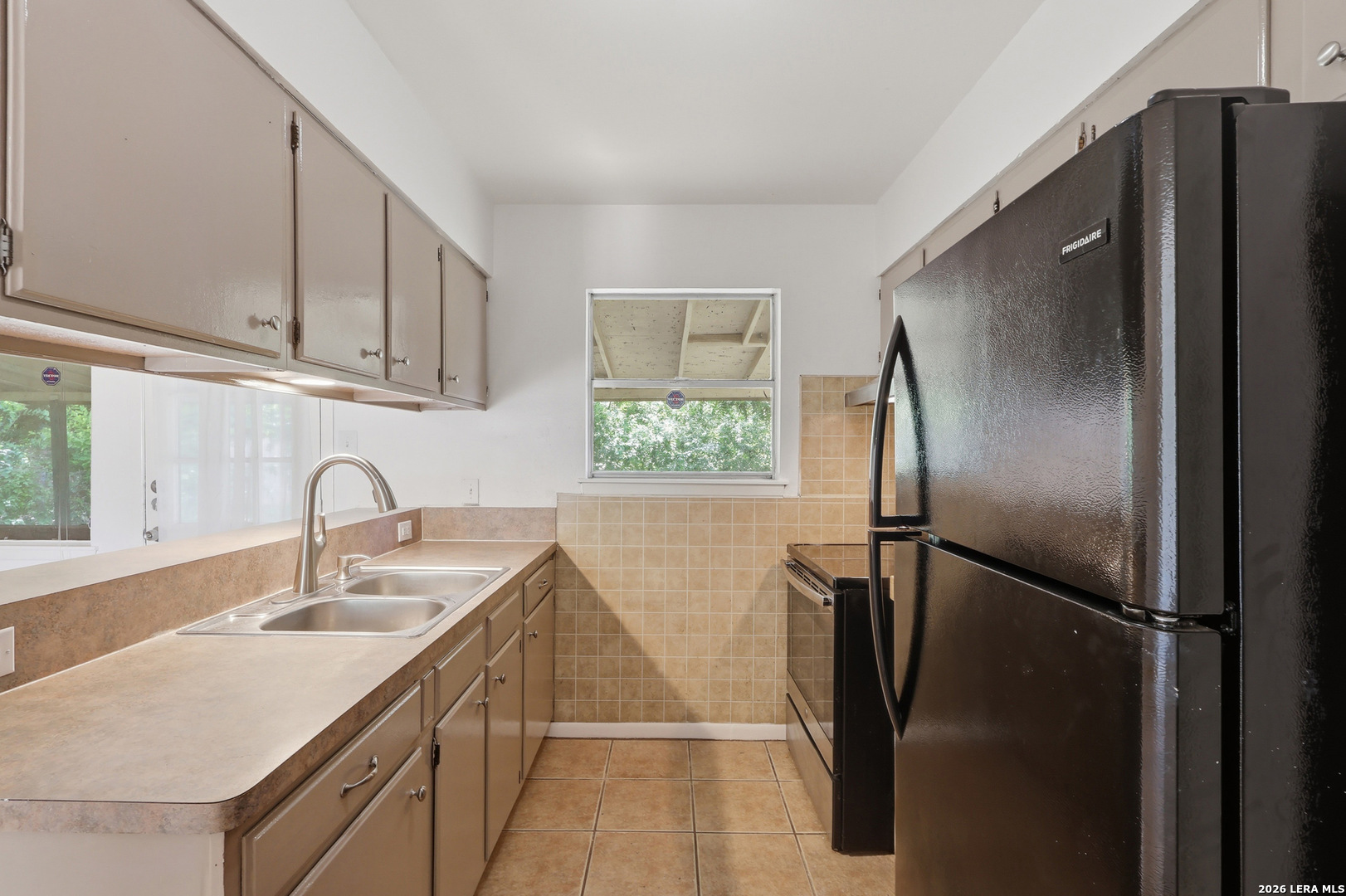 702 Crestfield Street San Antonio TX 78227