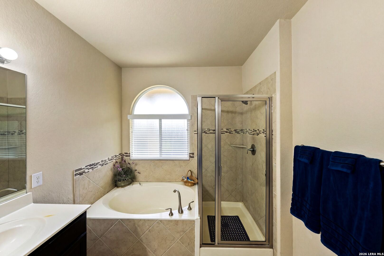 6018 Pearl Pass San Antonio TX 78222