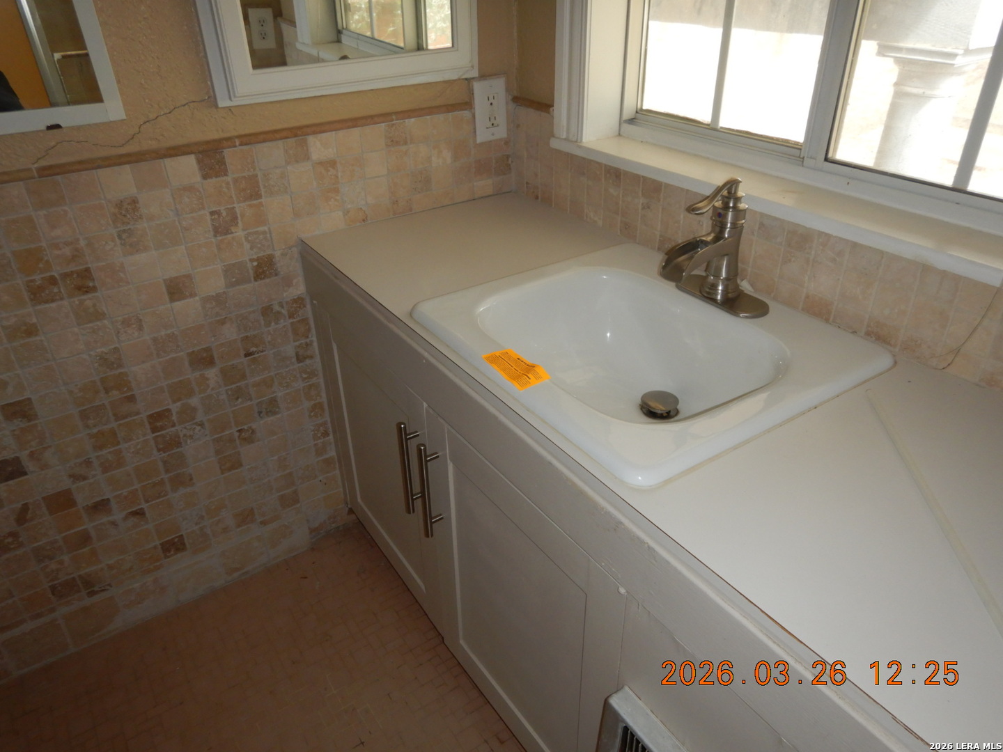 122 Downing San Antonio TX 78209