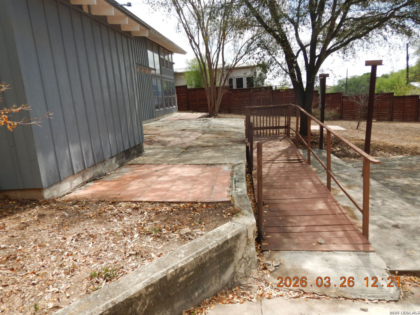 122 Downing San Antonio TX 78209