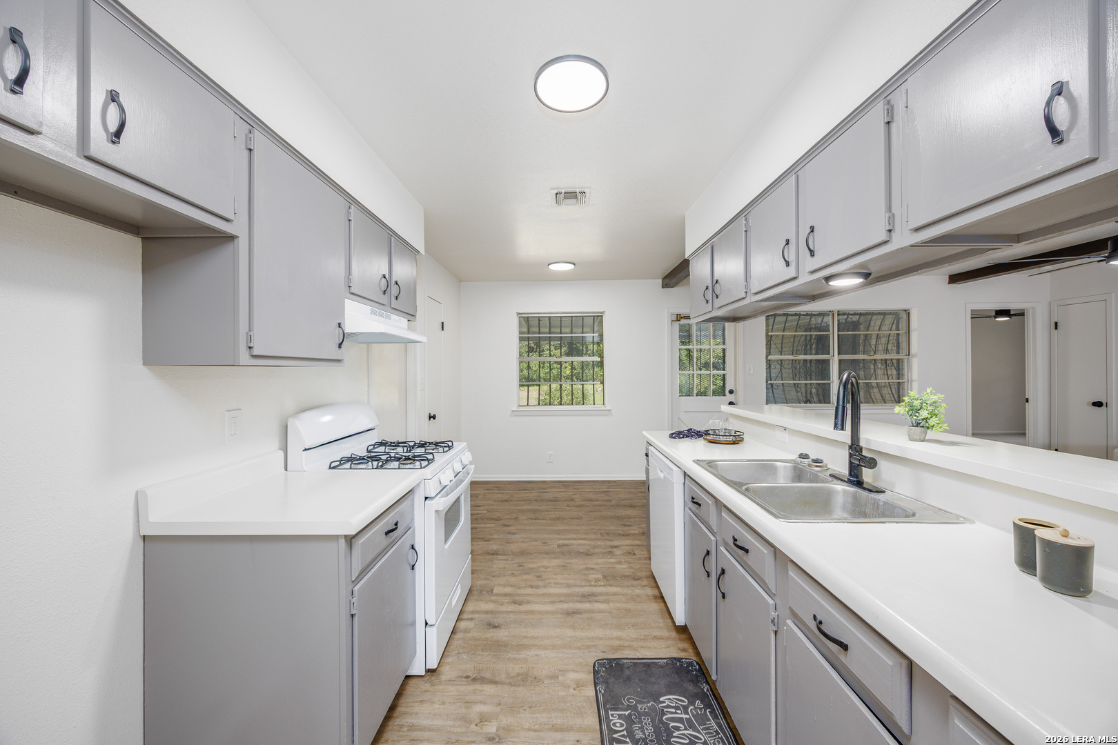 4355 Springview Drive San Antonio TX 78222