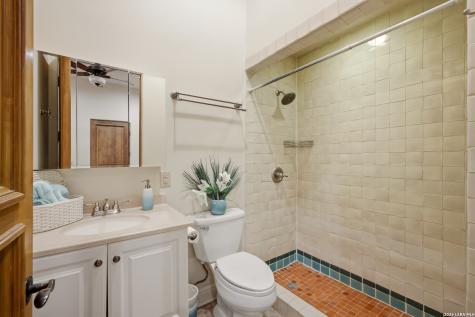 1726 Greystone Ridge San Antonio TX 78258