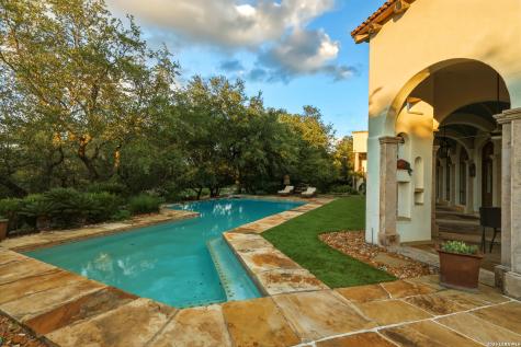 1726 Greystone Ridge San Antonio TX 78258