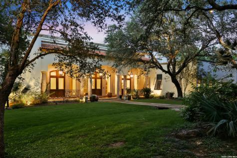 1726 Greystone Ridge San Antonio TX 78258