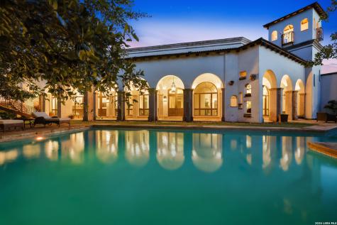 1726 Greystone Ridge San Antonio TX 78258