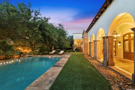 1726 Greystone Ridge San Antonio TX 78258