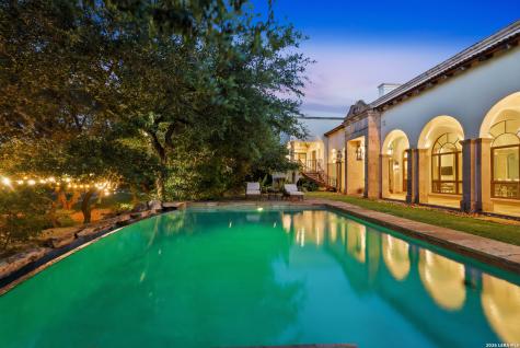 1726 Greystone Ridge San Antonio TX 78258