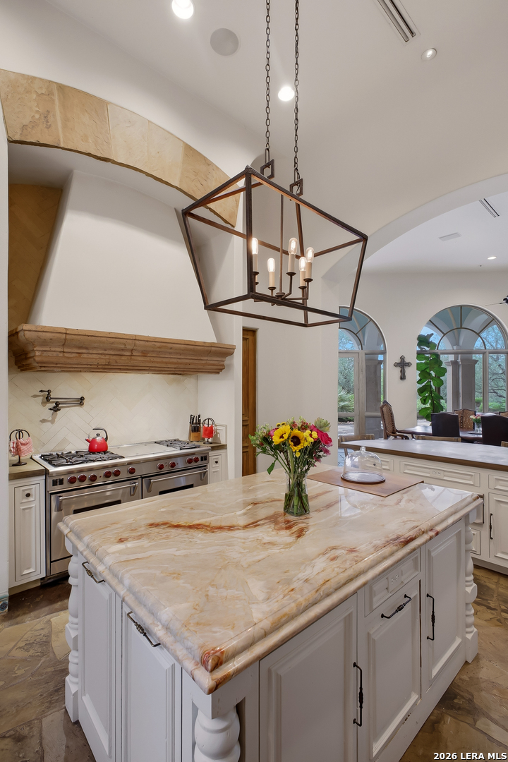 1726 Greystone Ridge San Antonio TX 78258