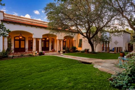 1726 Greystone Ridge San Antonio TX 78258