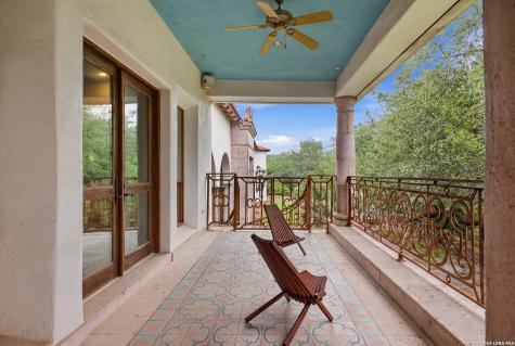 1726 Greystone Ridge San Antonio TX 78258
