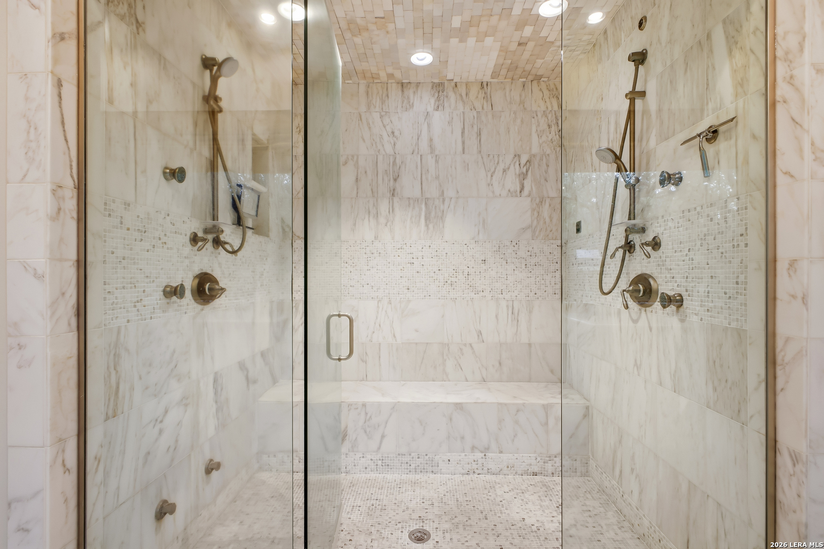 1726 Greystone Ridge San Antonio TX 78258