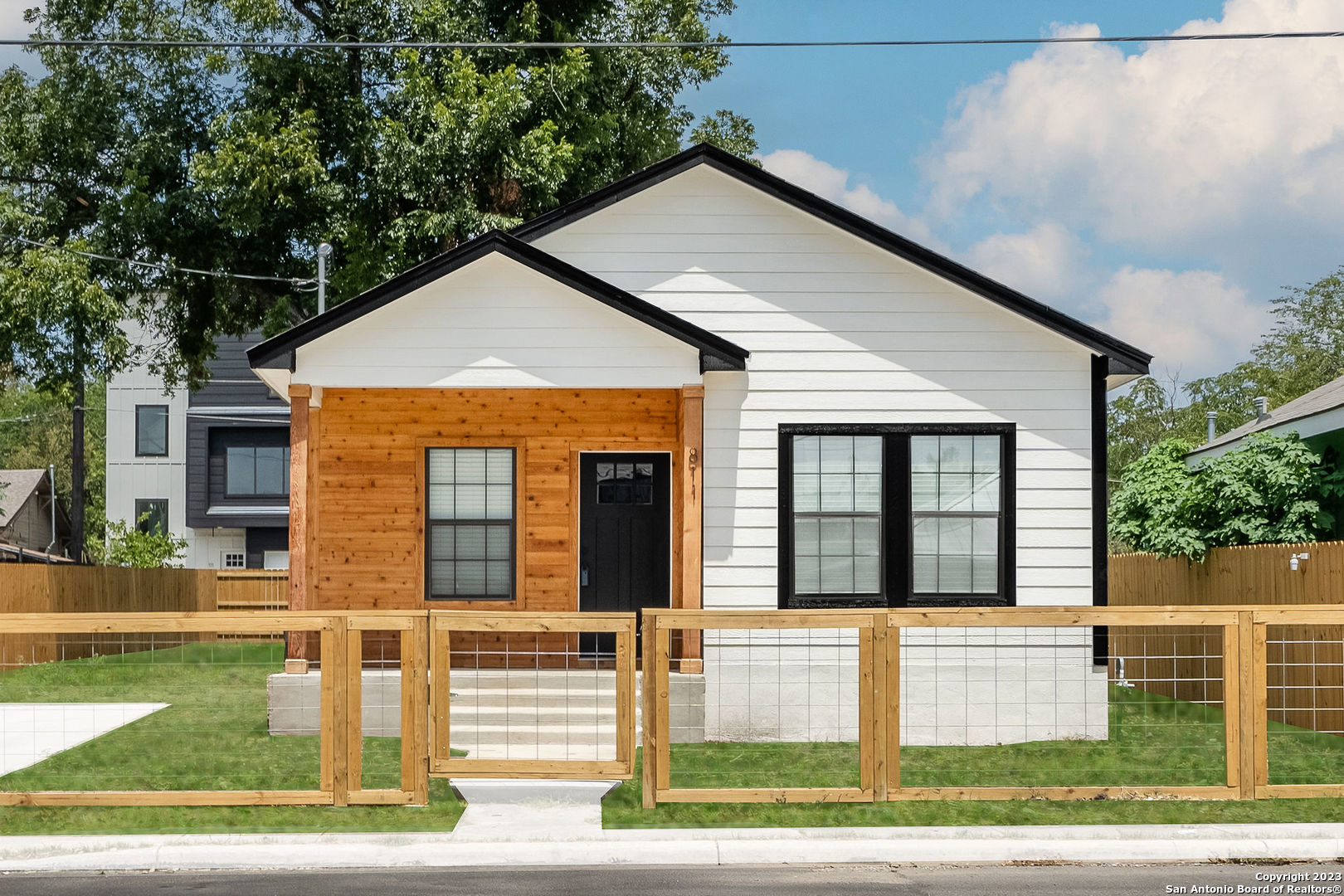 811 Iowa Street San Antonio TX 78203