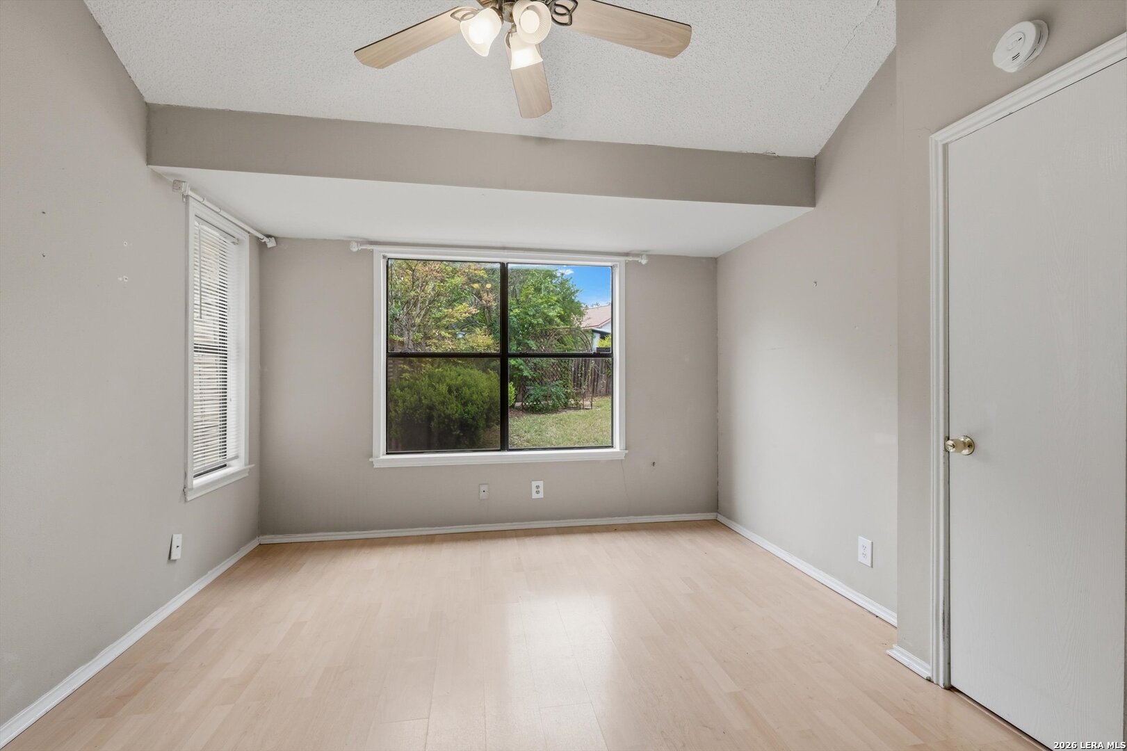 6302 Scrub Jay San Antonio TX 78240