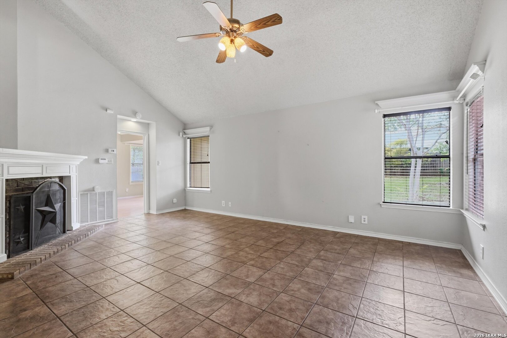 6302 Scrub Jay San Antonio TX 78240