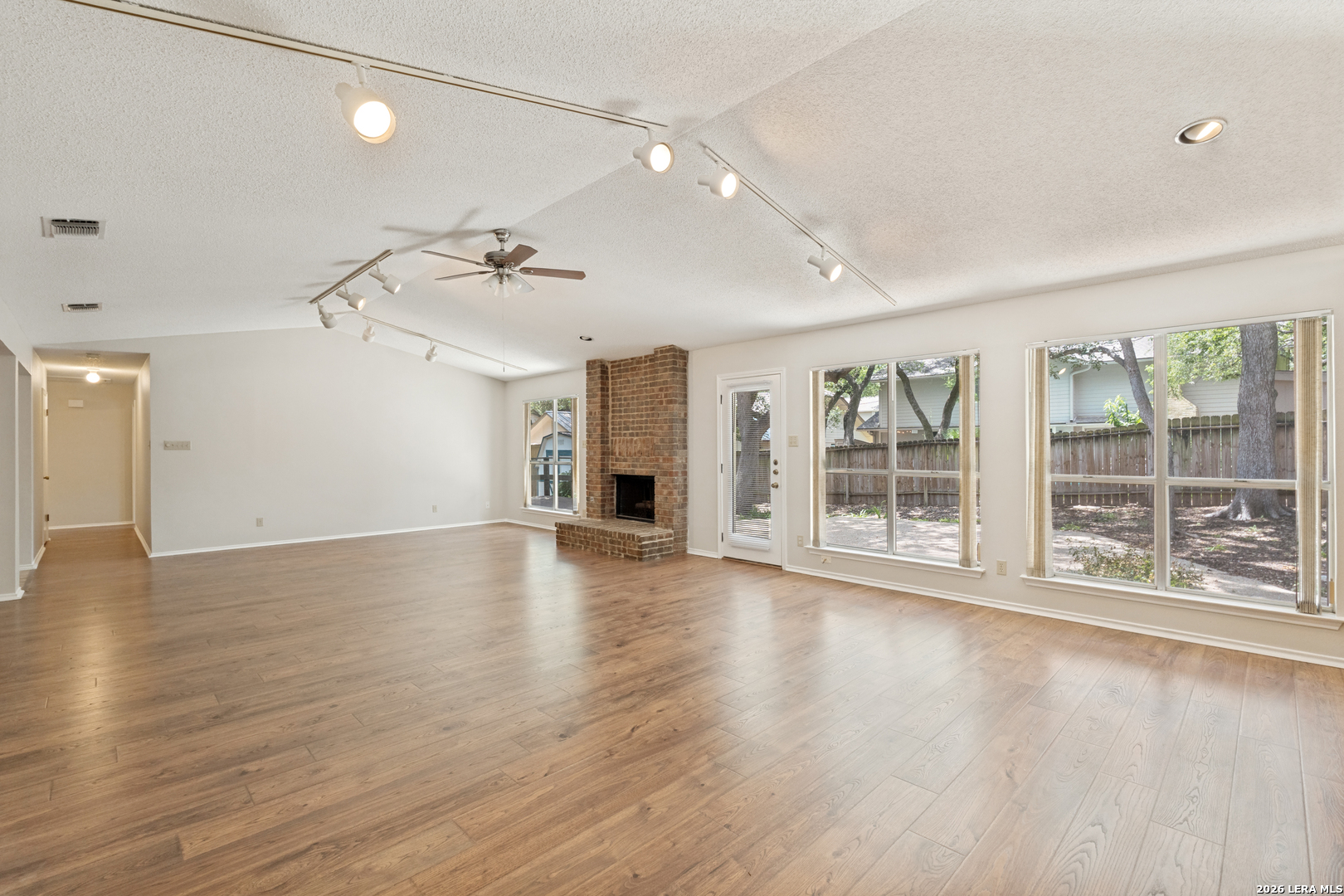 13706 Oak Pebble San Antonio TX 78232