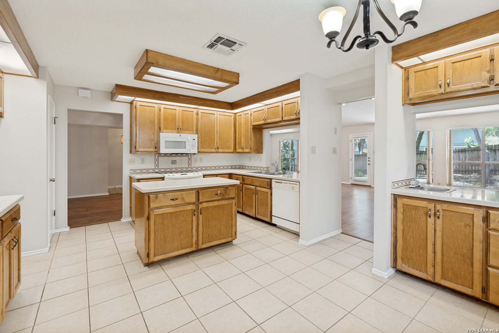 13706 Oak Pebble San Antonio TX 78232