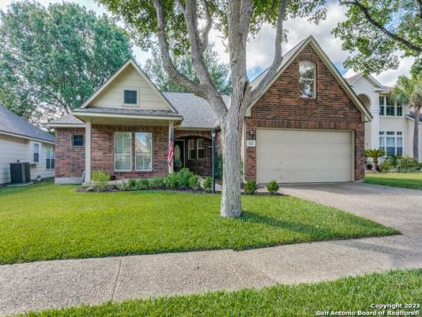 2442 Enfield Grove Drive San Antonio TX 78231