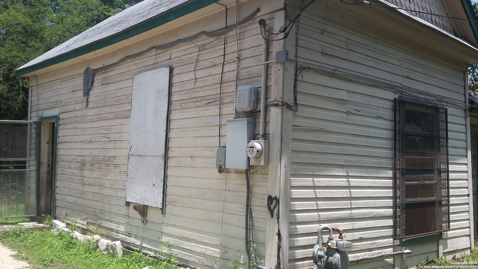 439 Vine Street San Antonio TX 78210