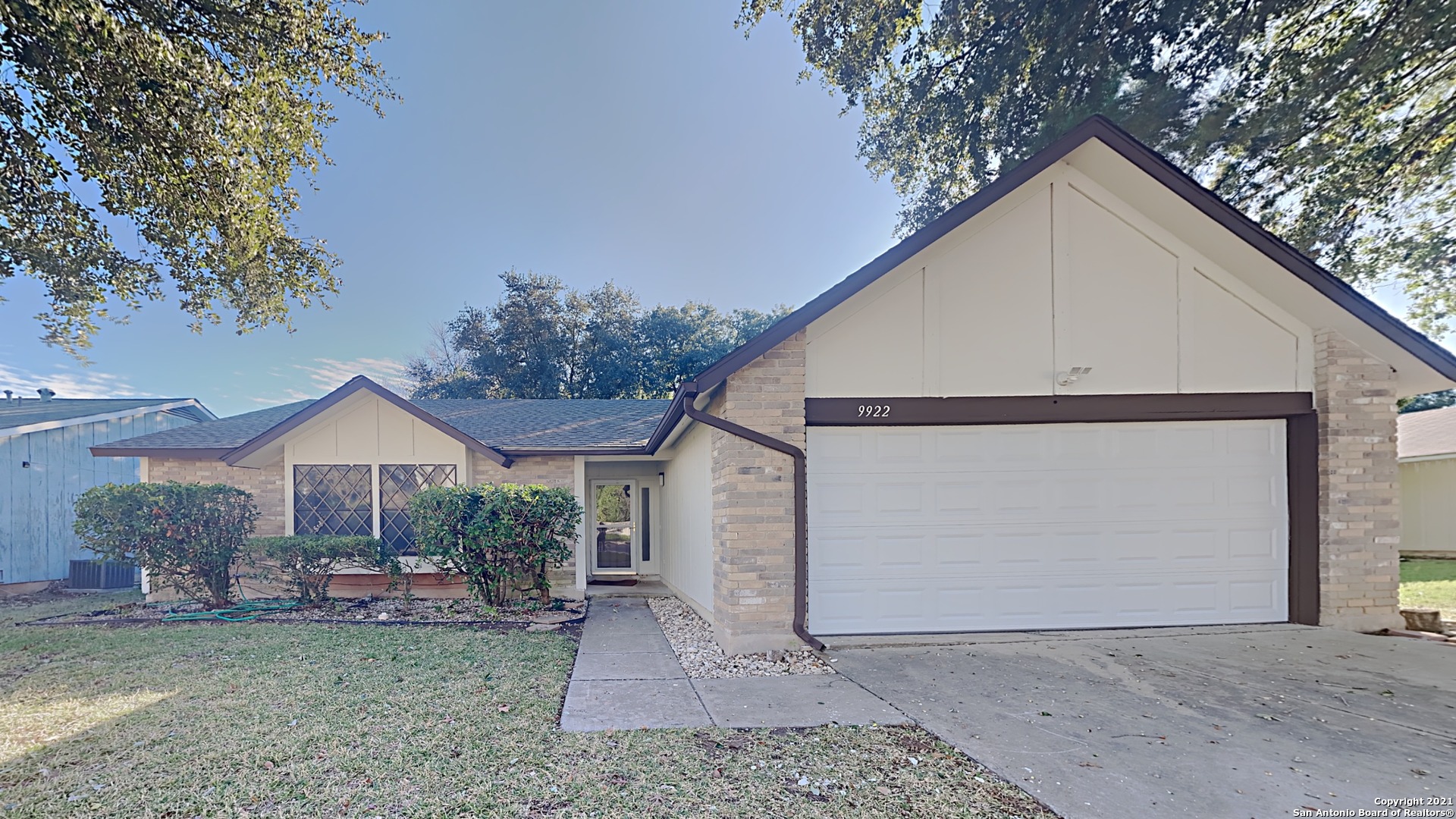 9922 Broad Forest Street San Antonio TX 78250