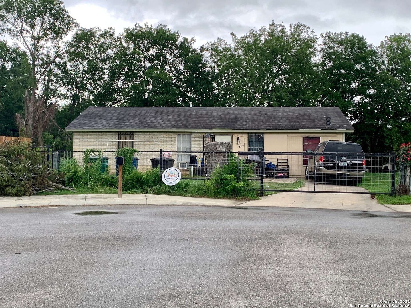 3222 Pine Hollow Street San Antonio TX 78211