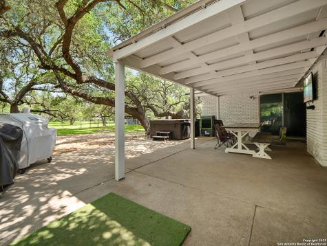 23 Sunrise Pleasanton TX 78064
