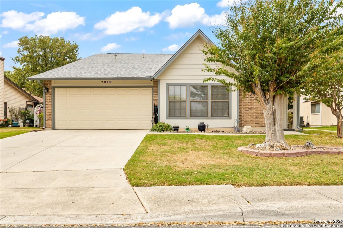 7019 Elk Trail San Antonio TX 78244