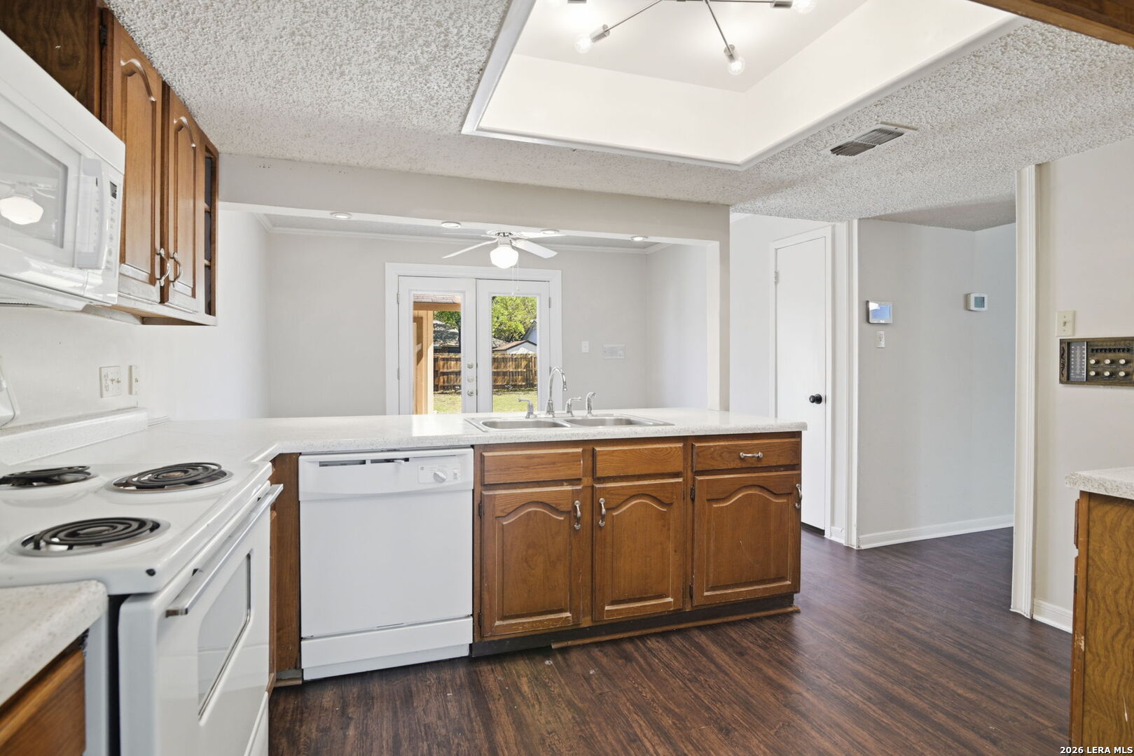 2703 Red Tree San Antonio TX 78248
