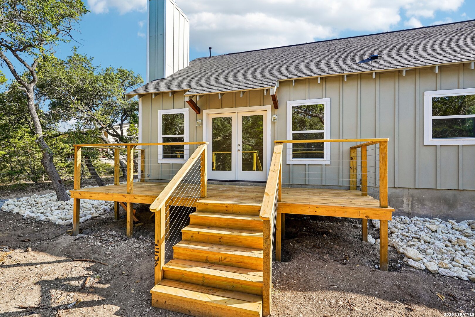 287 Deer Oaks Drive Lakehills TX 78063