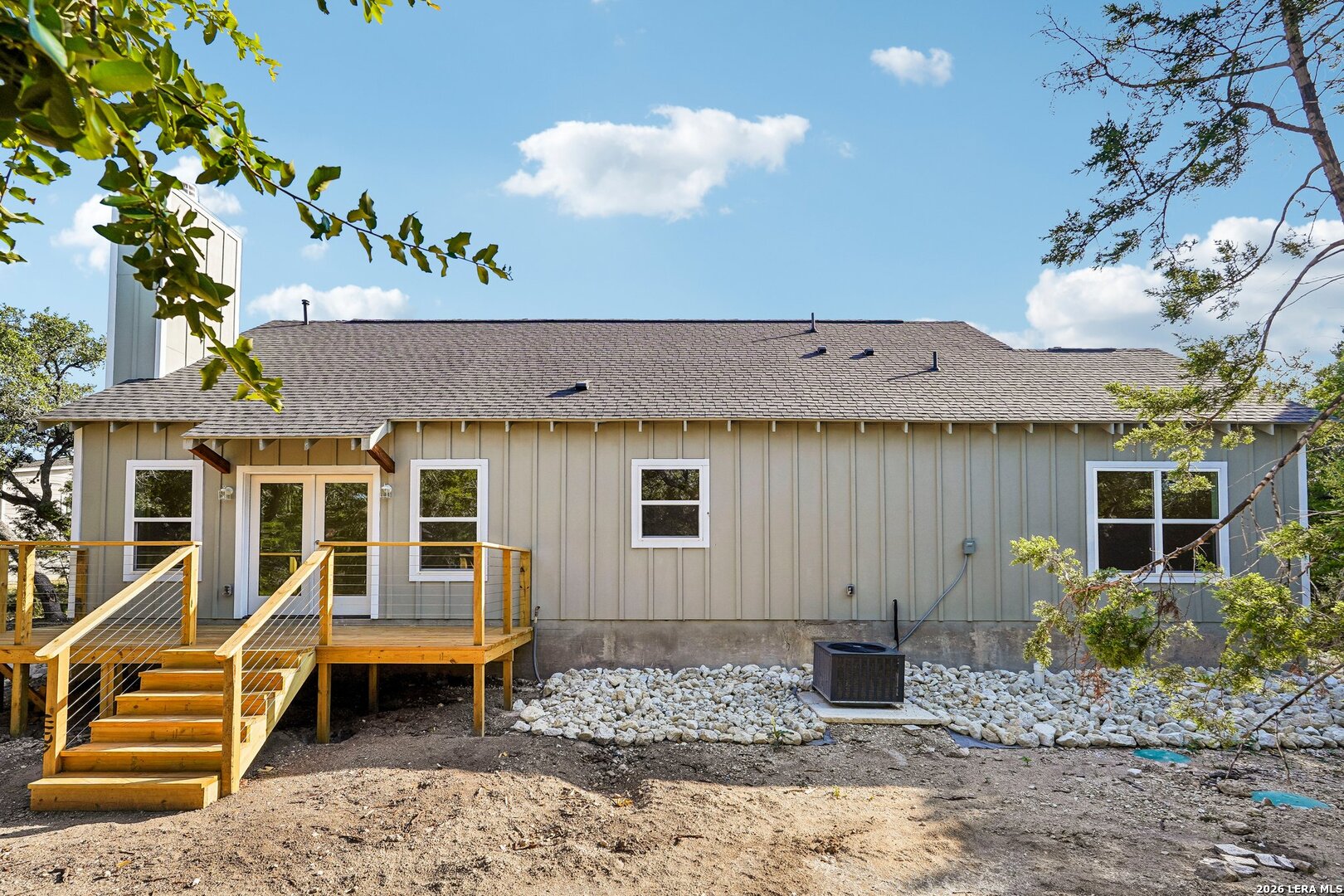 287 Deer Oaks Drive Lakehills TX 78063