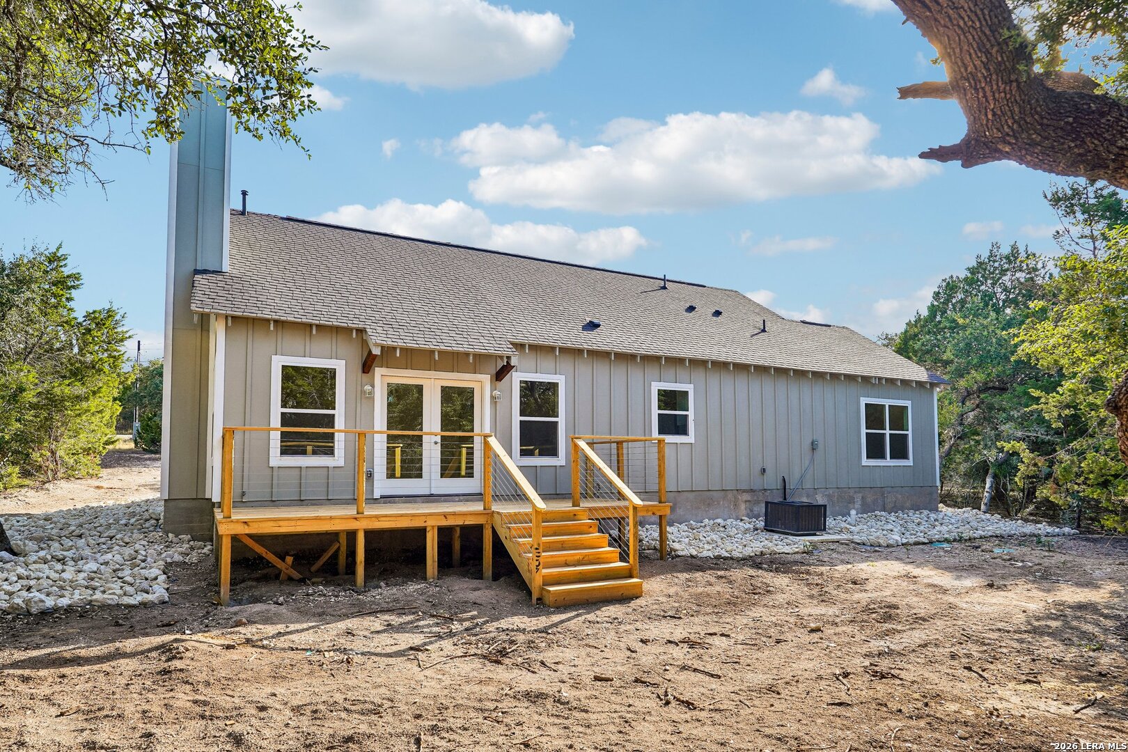 287 Deer Oaks Drive Lakehills TX 78063