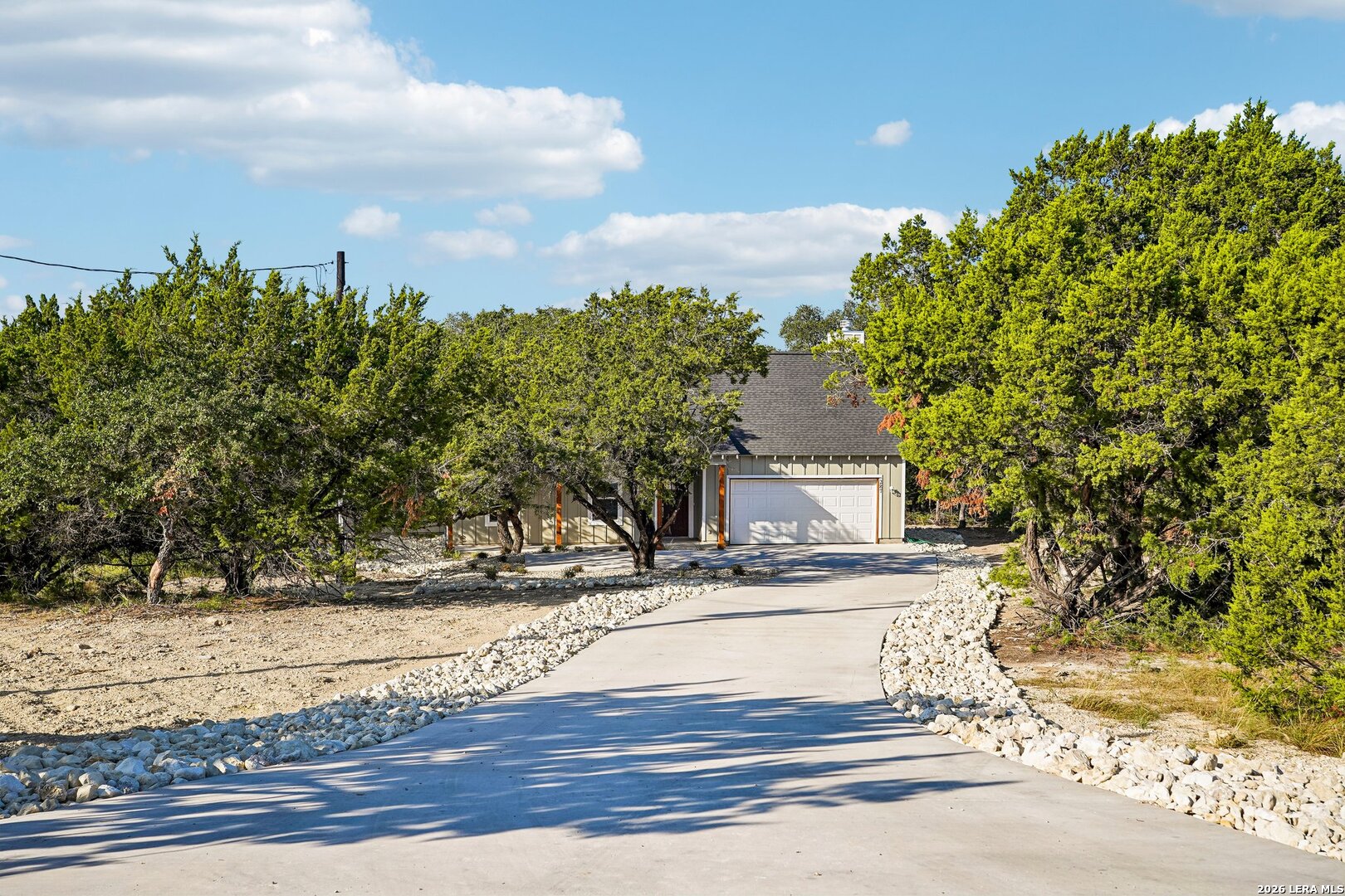 287 Deer Oaks Drive Lakehills TX 78063