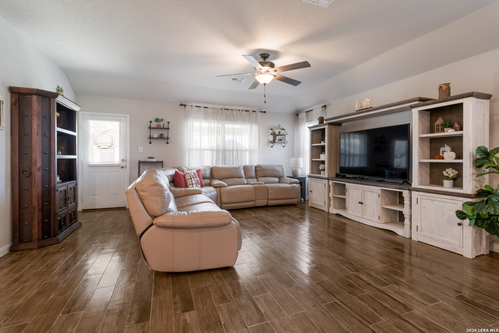 31669 Far Away Bulverde TX 78163