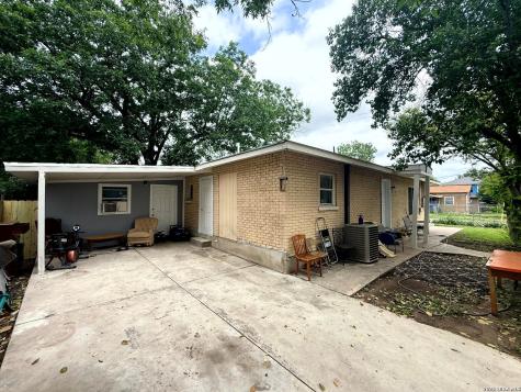 2604 Chihuahua Street San Antonio TX 78207