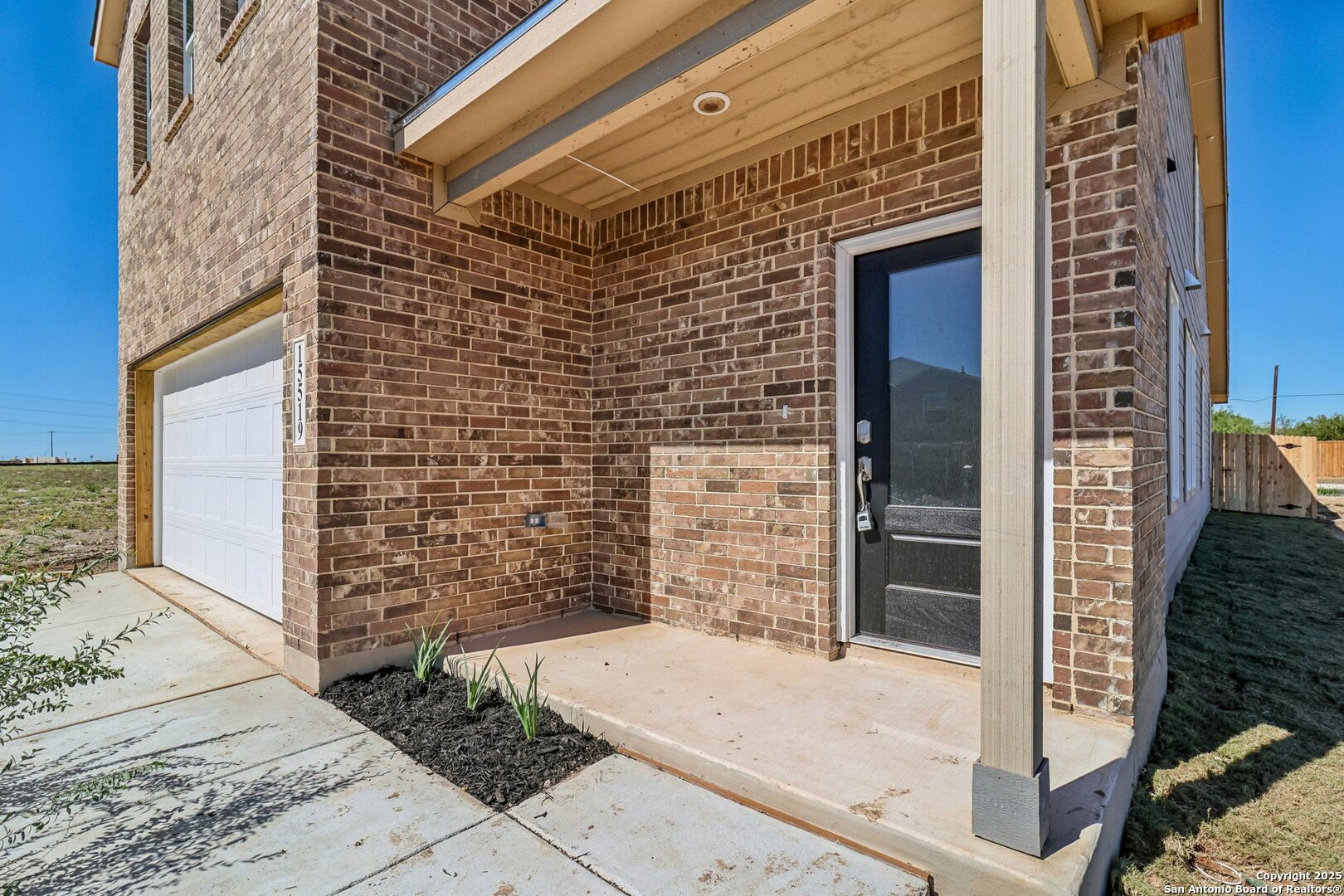 15519 Crescent Pine San Antonio TX 78253