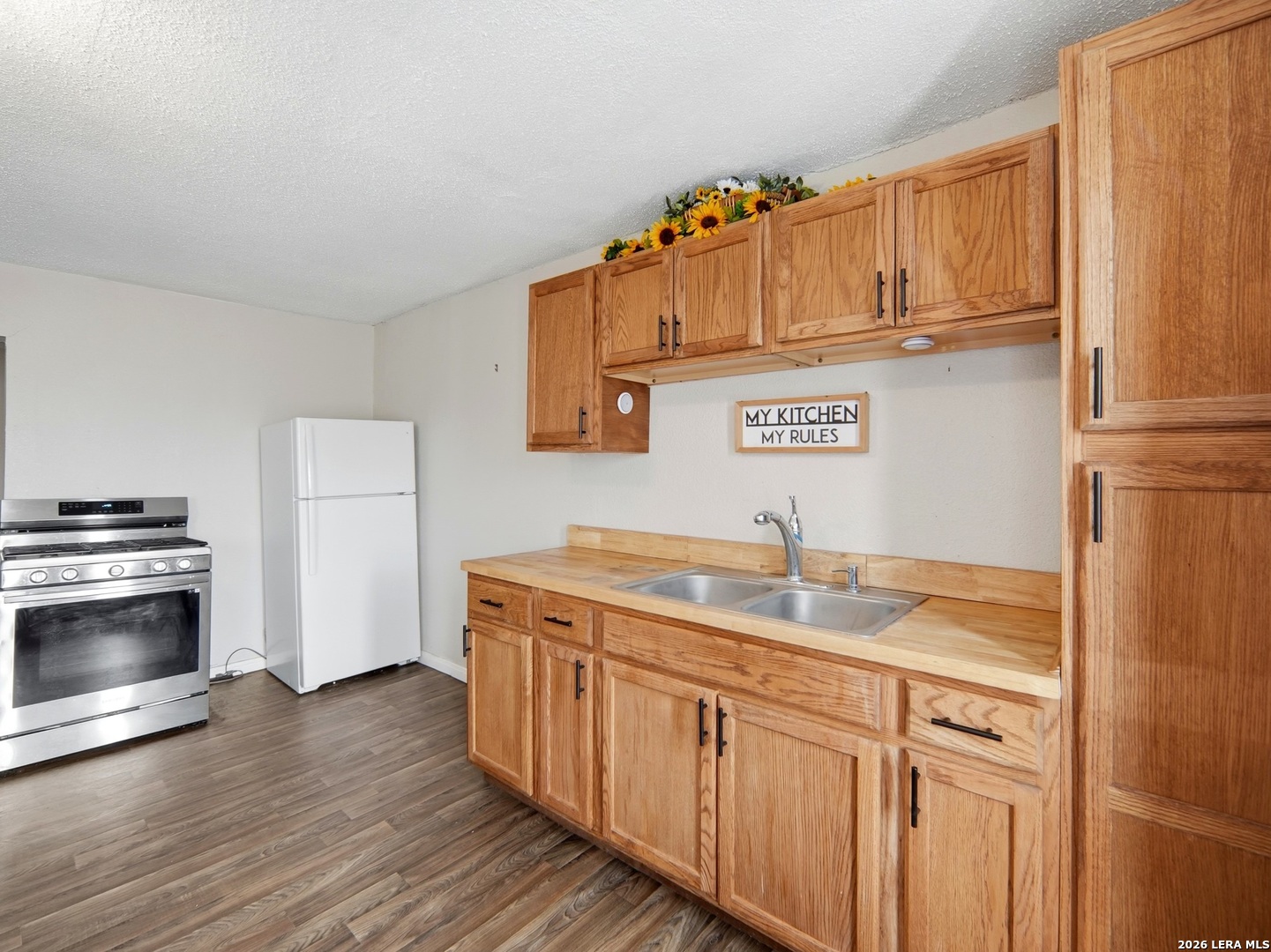 305 Toepperwein Road Converse TX 78109