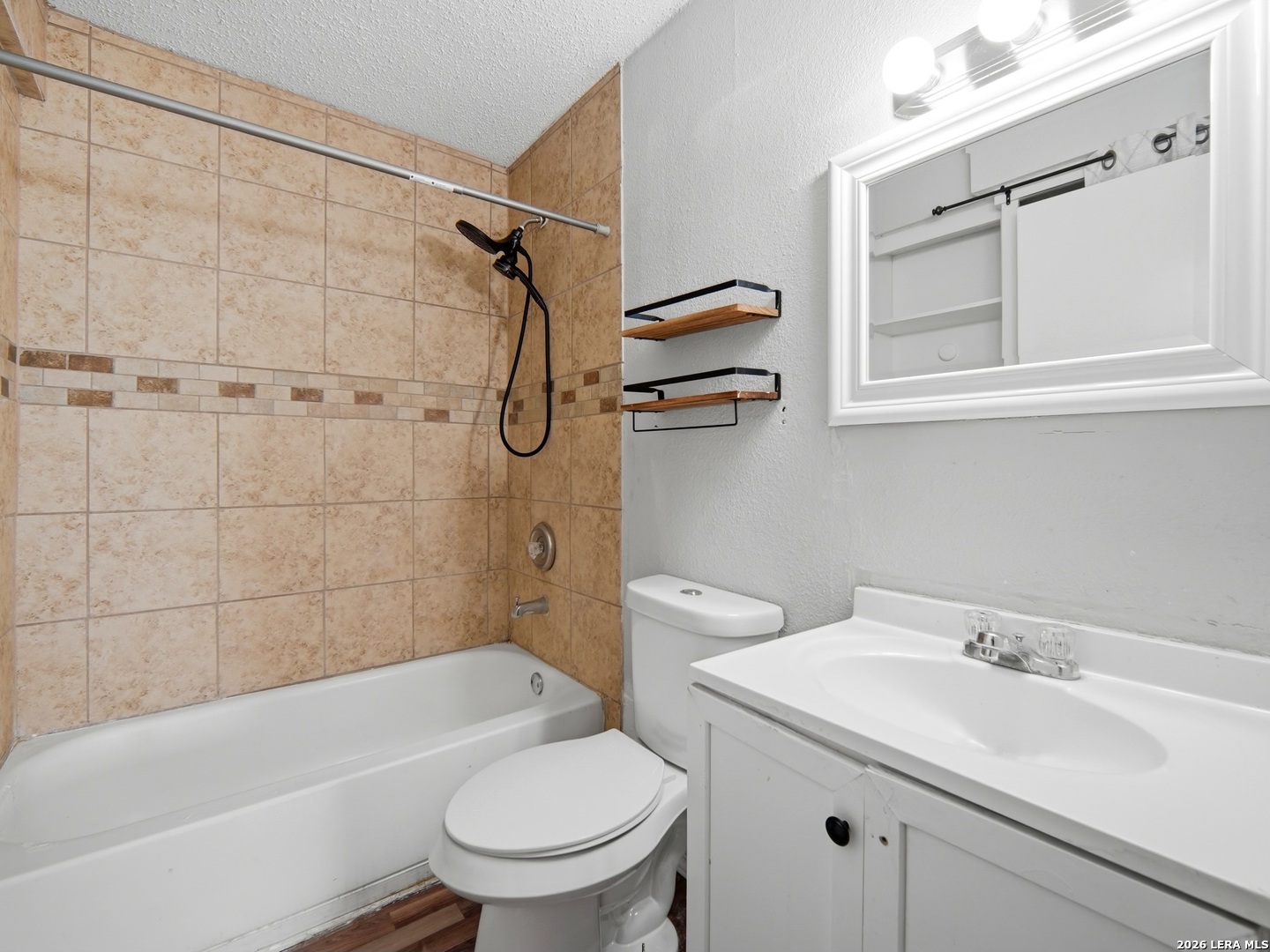 305 Toepperwein Road Converse TX 78109