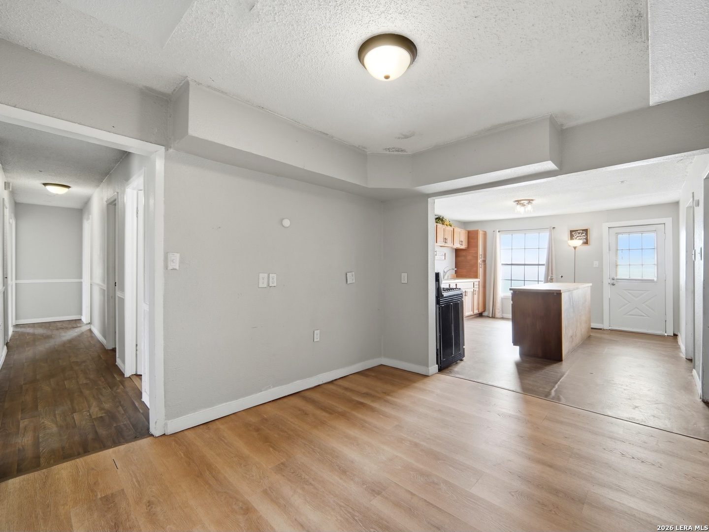 305 Toepperwein Road Converse TX 78109