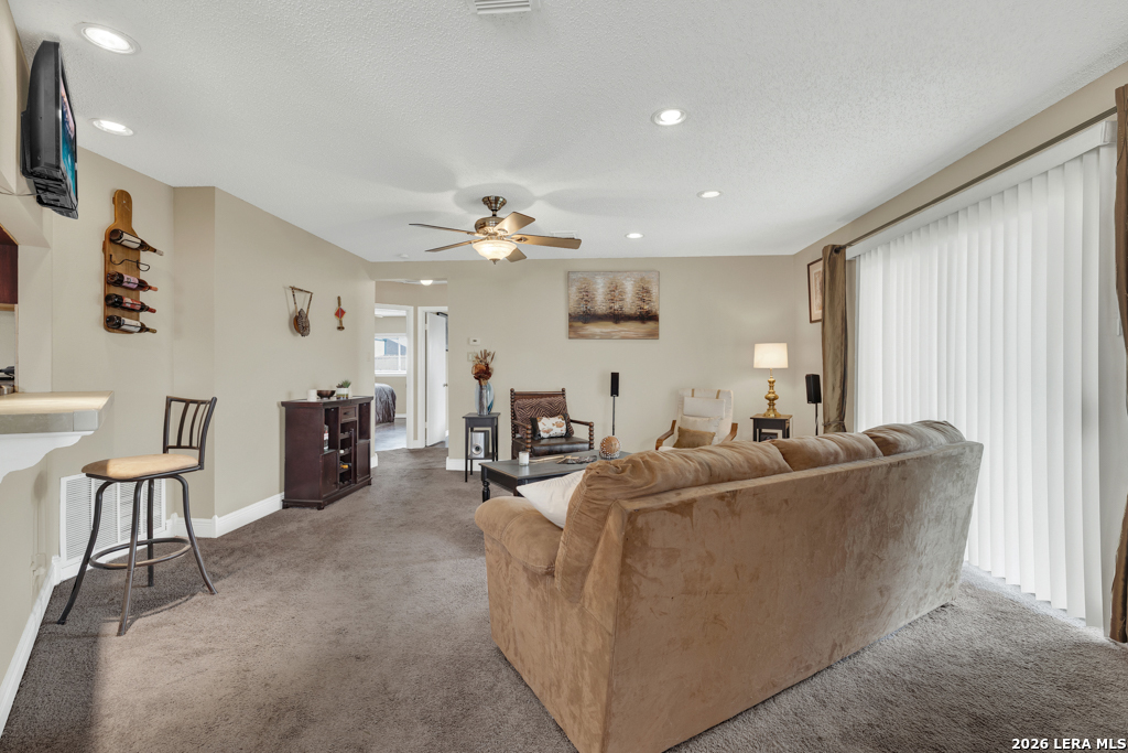 6111 Sinclair San Antonio TX 78222