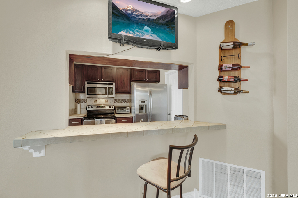 6111 Sinclair San Antonio TX 78222