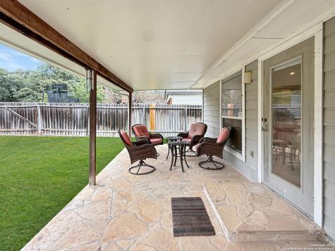1123 Willow Knoll San Antonio TX 78258