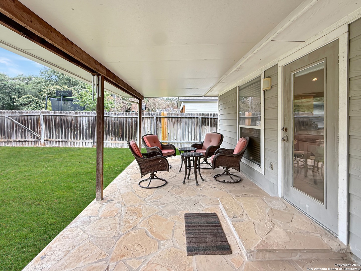 1123 Willow Knoll San Antonio TX 78258