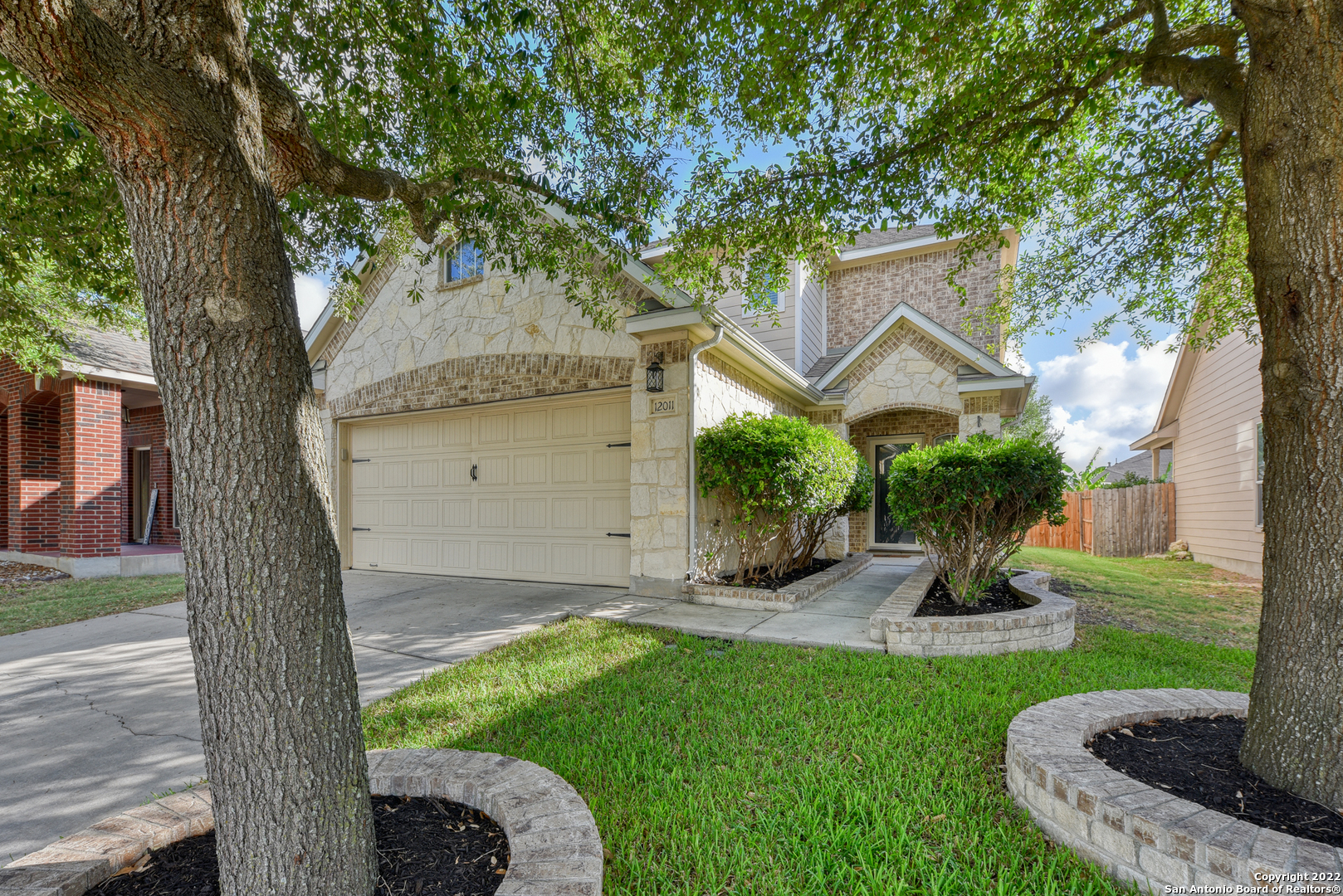 12011 Mill Village San Antonio TX 78254
