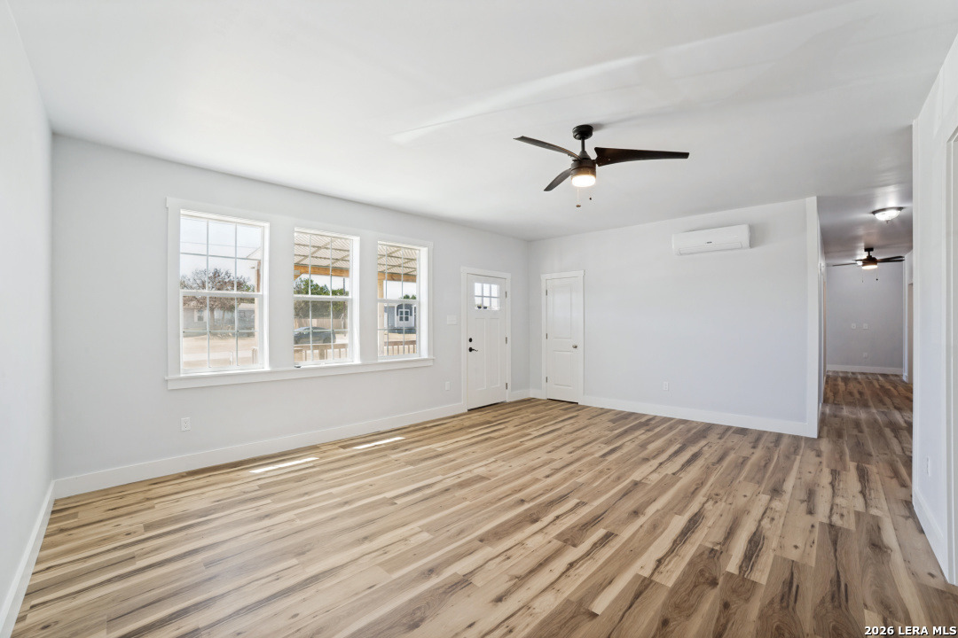 161 Pr 1515 Bandera TX 78003