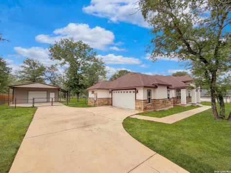 246 Cibolo Way La Vernia TX 78121