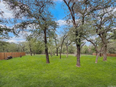 246 Cibolo Way La Vernia TX 78121