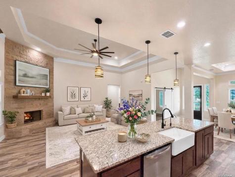 246 Cibolo Way La Vernia TX 78121