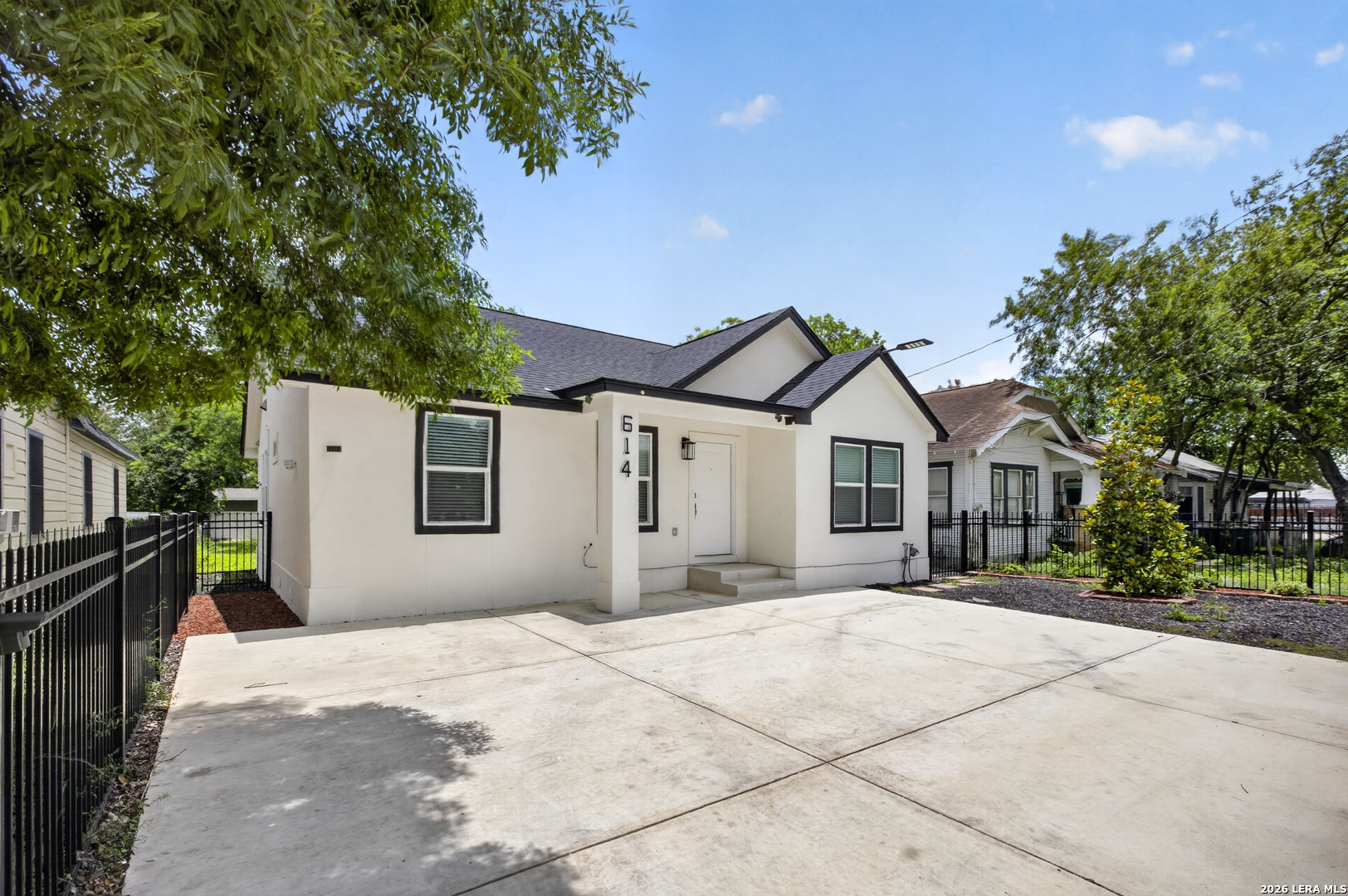614 SW 24th Street San Antonio TX 78207