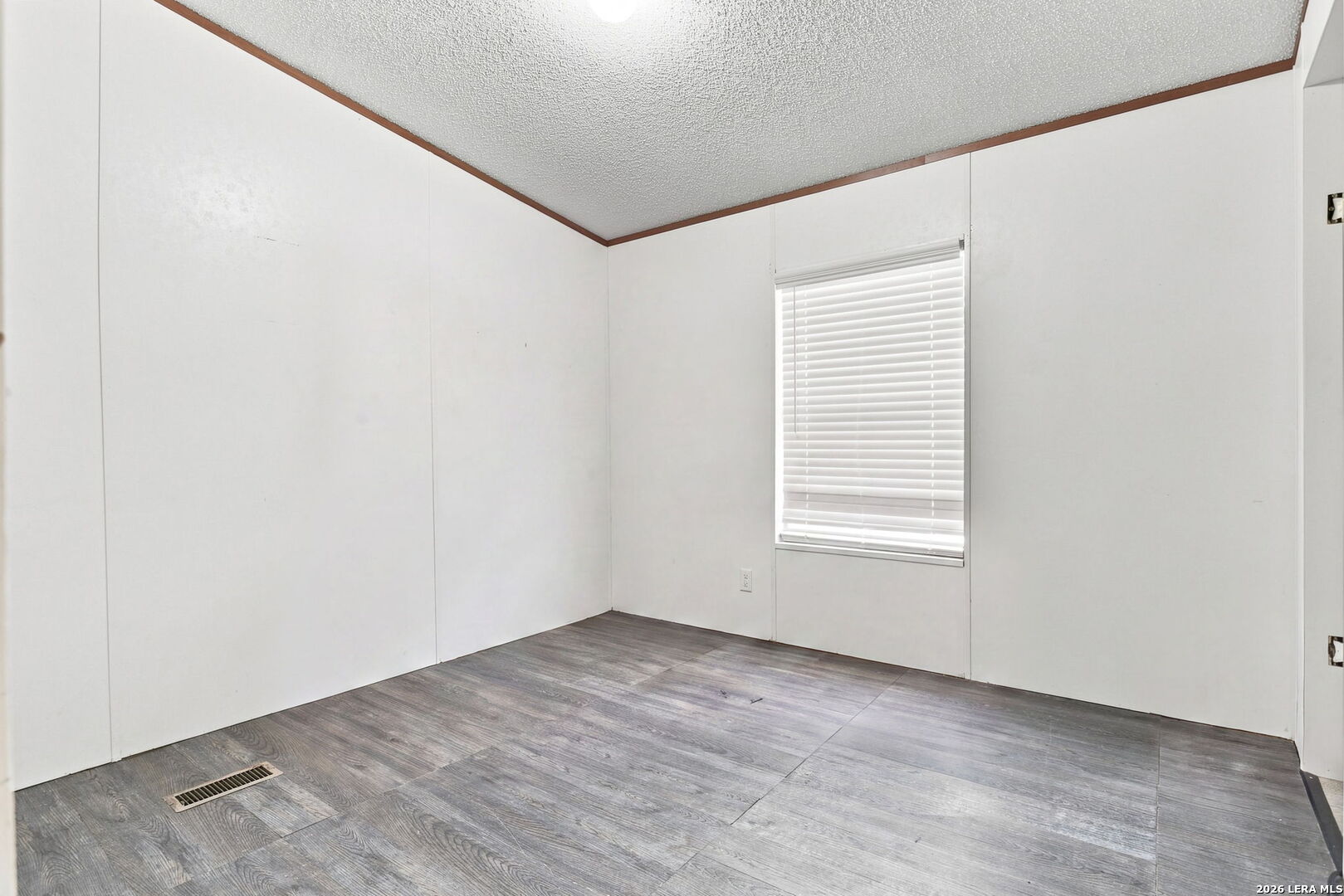 275 Fay Drive Lytle TX 78052
