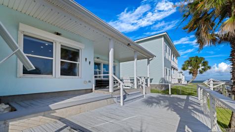 303 Square Rigger Rockport TX 78382
